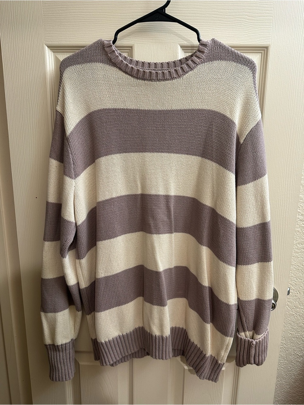 Women's Wide-Stripe Crewneck Sweater - Cream & Taupe
